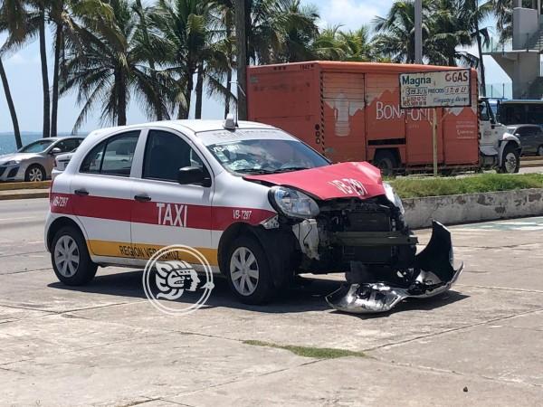 Fatal accidente deja daños materiales y una persona lesionada  - Noticias Policiaca - Imagen del Golfo