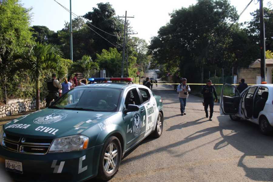 Asesinan a mujer en Fortín, cuando viajaba en su camioneta.