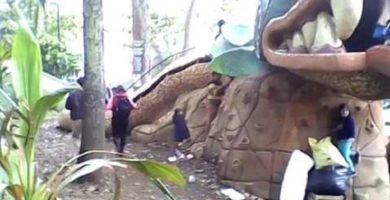 Regidora pide retirar serpiente que representa a Quetzalcóatl del parque Juárez