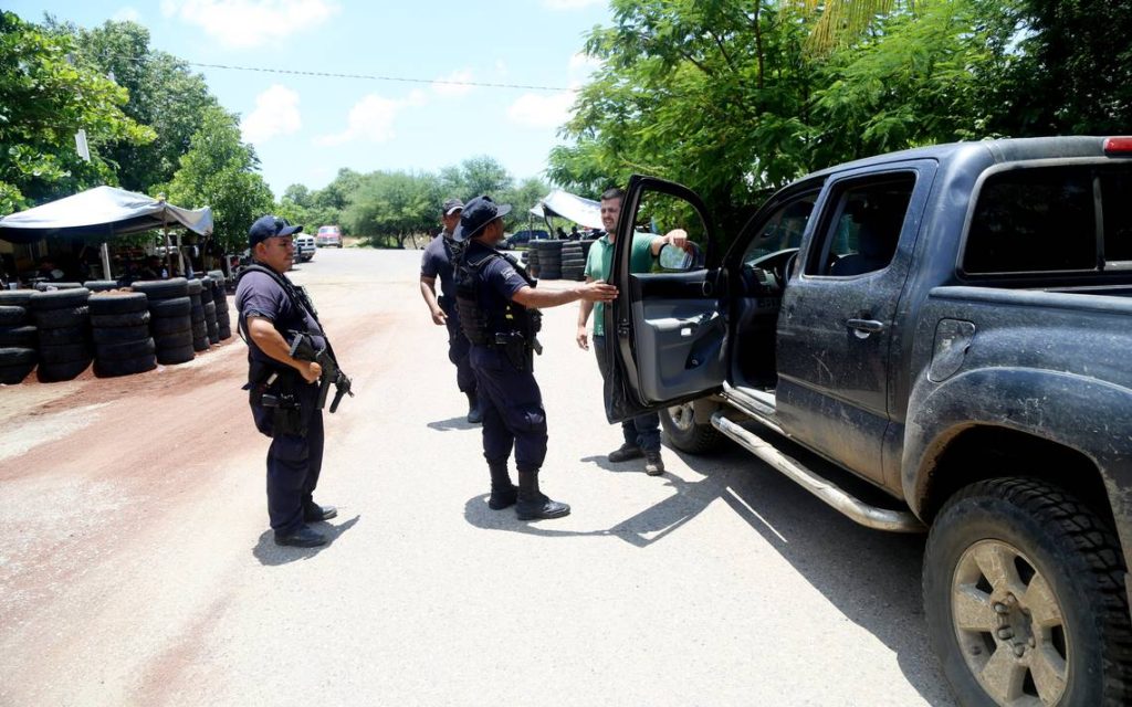 Hay tres detenidos tras enfrentamiento en Tepalcatepec