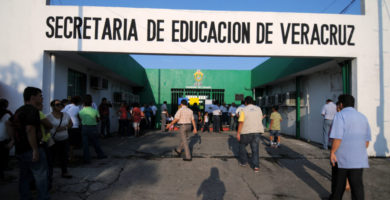 Anuncia SNTE paro de brazos caídos para este miércoles en escuelas de Veracruz | Portal Comunicación Veracruzana
