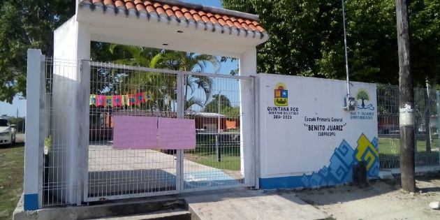 Amenazan padres de familia con bloqueo carretero