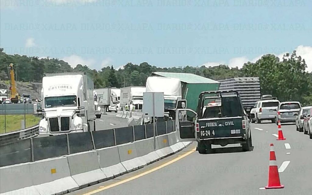 Contenedor de tráiler aplastó a un joven