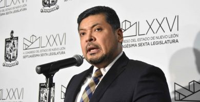 Luis Enrique Orozco anuncia su separación como gobernador interino de NL; Congreso permite el regreso de Samuel García