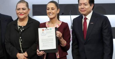 Claudia Sheinbum se registró ante el INE como candidata presidencial | Crónica del Poder