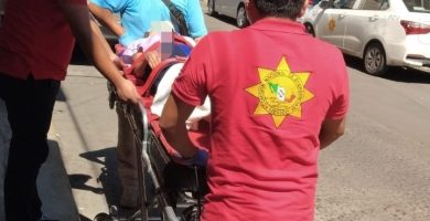 Pareja de adultos sufren caída de escaleras, Xalapa - Portal Comunicación Veracruzana
