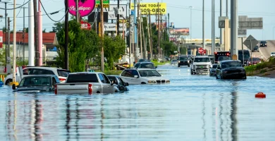 Son ocho los muertos por Beryl en Texas y siguen sin energía eléctrica